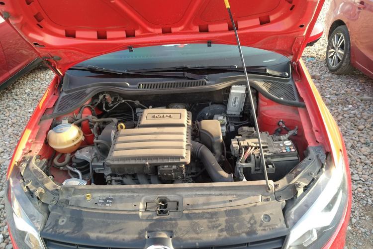 Used Volkswagen Polo 2016 1.4L Manual Fashion Model