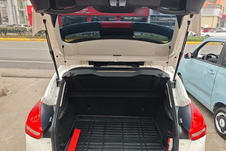 Used Ford Focus 2017 Hatchback EcoBoost 180 Automatic Elite Model
