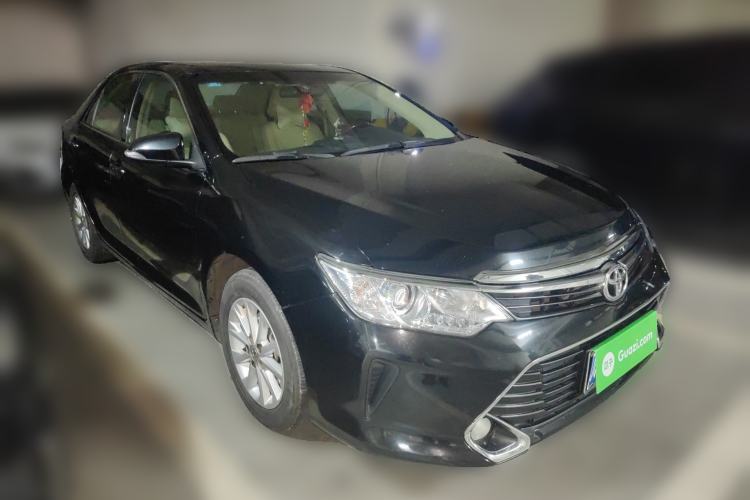 Used Toyota Camry 2016 2.0G 10th Anniversary Leading Edition
