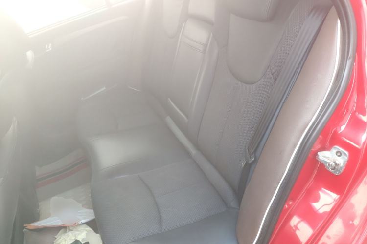 Used Roewe 350 2014 1.5L Automatic Xunyue Version