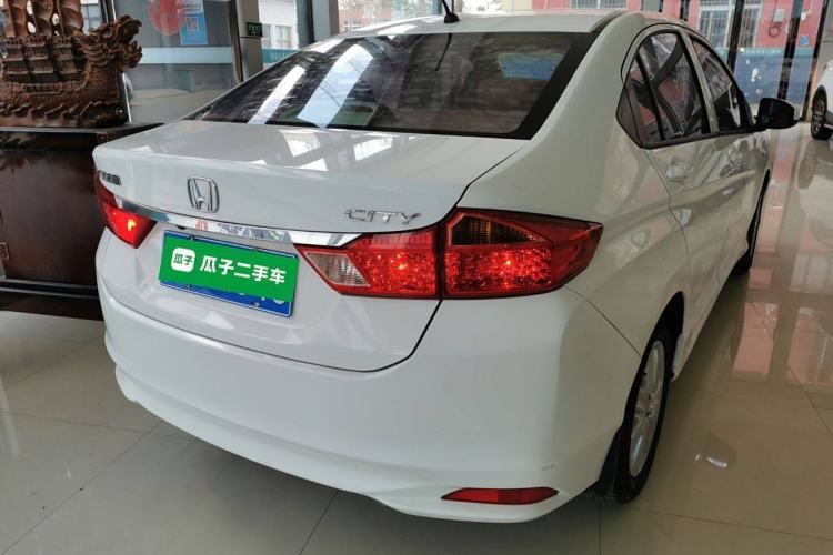 Used Honda City 2017 1.5L manual Comfort version
