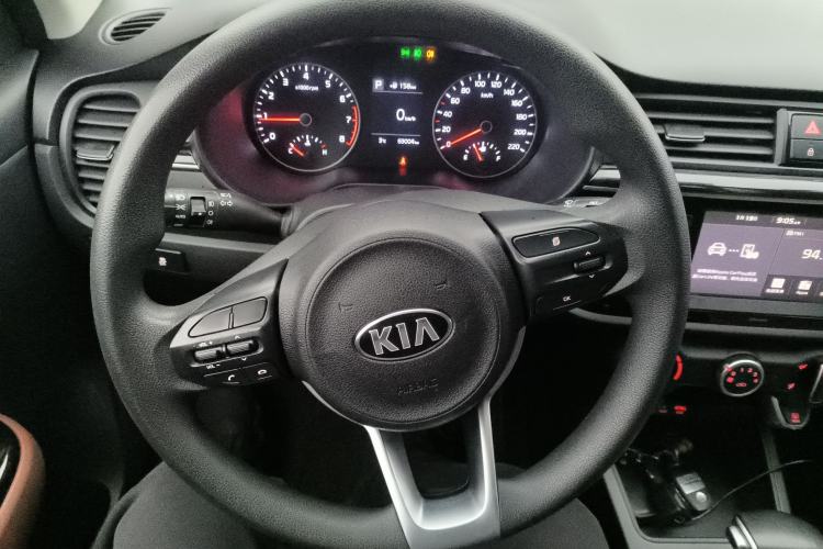 Used Kia KX Cross 2017 1.4L AT GLS
