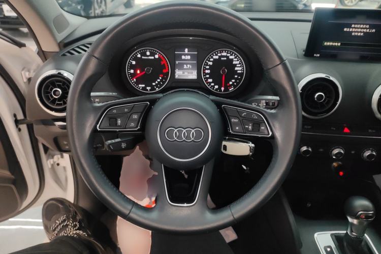 Used Audi A3 2020 Limousine 35 TFSI Fashion Edition China VI Emission Standard
