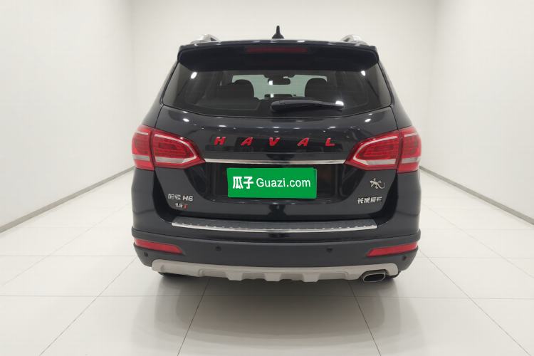 Used Haval H6 2015 Revised Version Sport Edition 1.5T Manual Transmission Two-Wheel Drive Elite Grade

