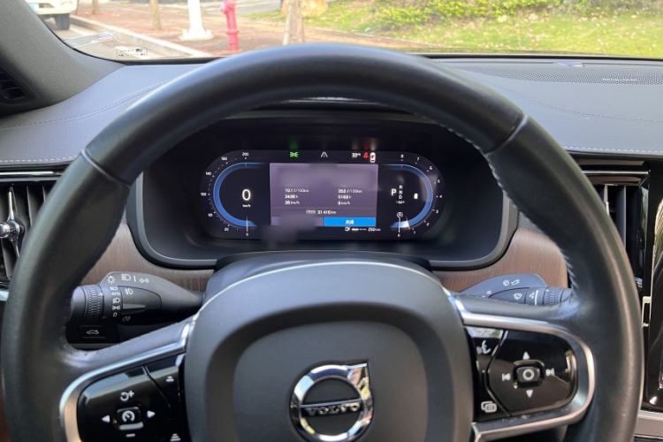 Used Volvo S90 2022 B5 Zhiyuan Luxury Edition
