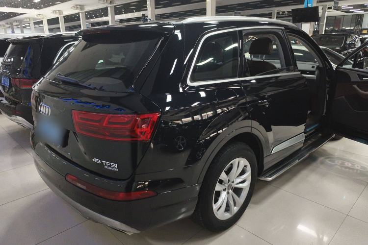 Used Audi Q7 2016 45 TFSI Technology Edition

