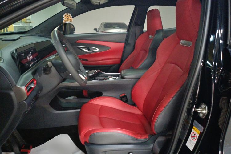 Used Changan UNI-T 2020 1.5T Prestige Version