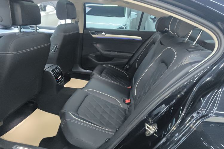 Used Volkswagen Magotan GTE Plug-in Hybrid 2022 GTE Luxury Model
