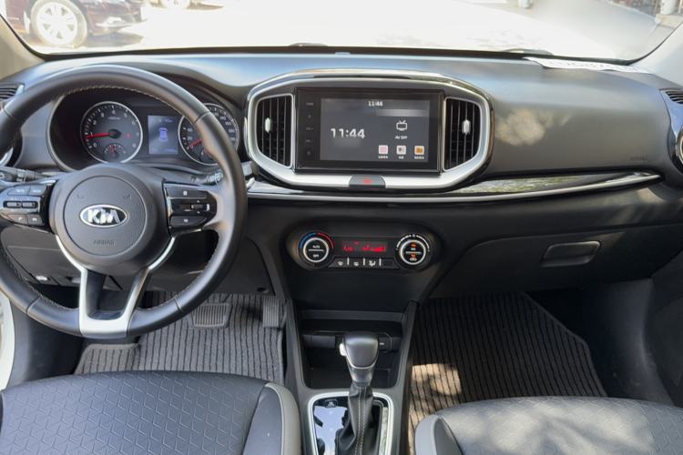 Used Kia kx1 Stonic 2019 1.4L Automatic Fun Edition China VI
