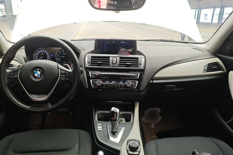 Used BMW 1 Series 2015 120i Leading Model
