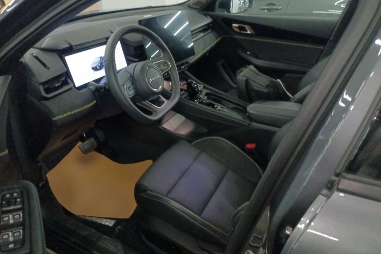 Used Lynk & Co 03 2025 1.5TD DCT Champion Edition Pro
