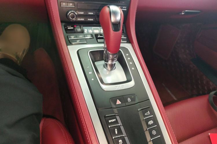 Used Porsche 718 2020 Cayman 2.0T
