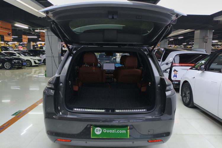 Used Li Auto L8 2023 Air model