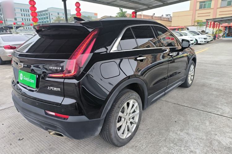Used Cadillac XT4 2018 28T Two-Wheel Drive Tech Version