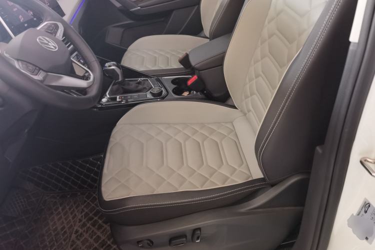 Used Volkswagen Tayron 2023 Revised Version 380TSI All-Wheel Drive R-Line High-Energy Edition