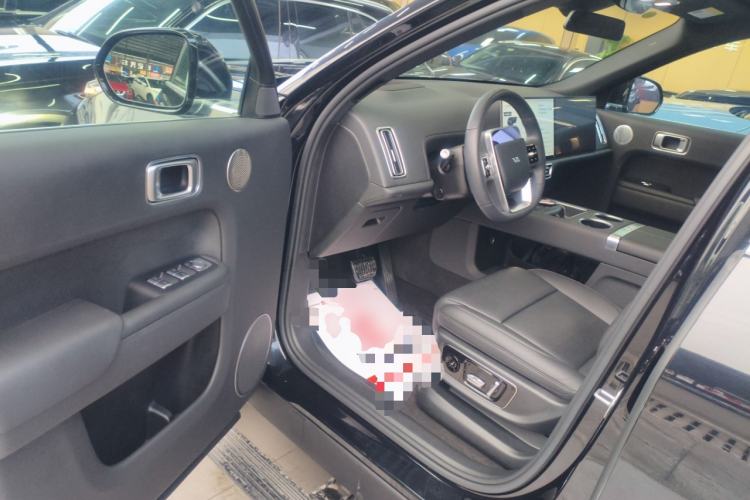 Used Li Auto L9 2024 Ultra Model
