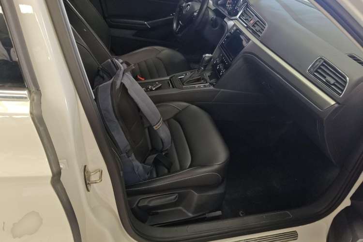 Used Volkswagen Lamando 2019 280TSI DSG Comfort Edition China VI standard
