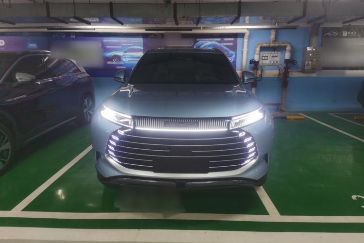 Used BYD Frigate 07 2023 DM-i 205KM Flagship Model
