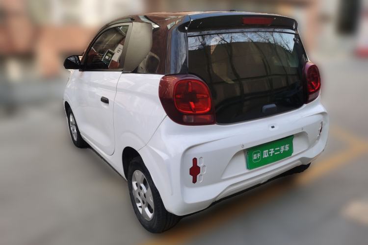 Used Roewe Clever 2021 302 km New Four-Seater Super-Efficient Version
