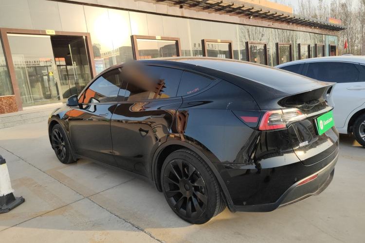 Used Tesla Model Y 2021 Long-Range All-Wheel-Drive Version