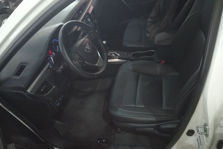 Used Toyota Corolla 2014 1.6L CVT GL-i Leather Edition
