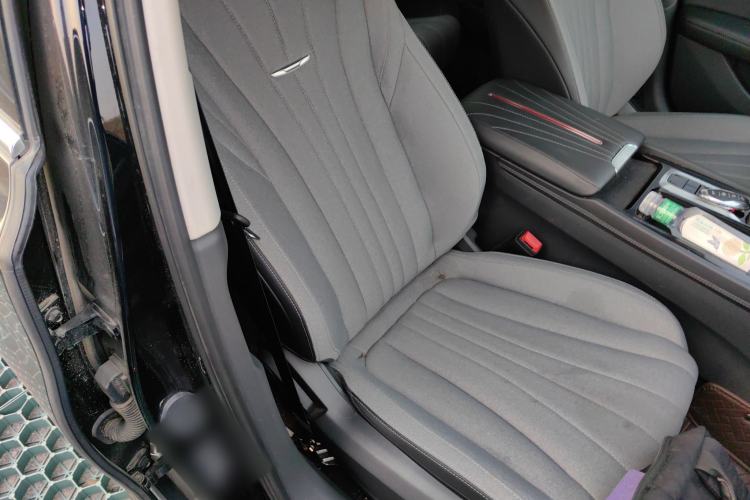 Used Hongqi H5 2024 1.5T DCT Smart Connect Flagship Edition
