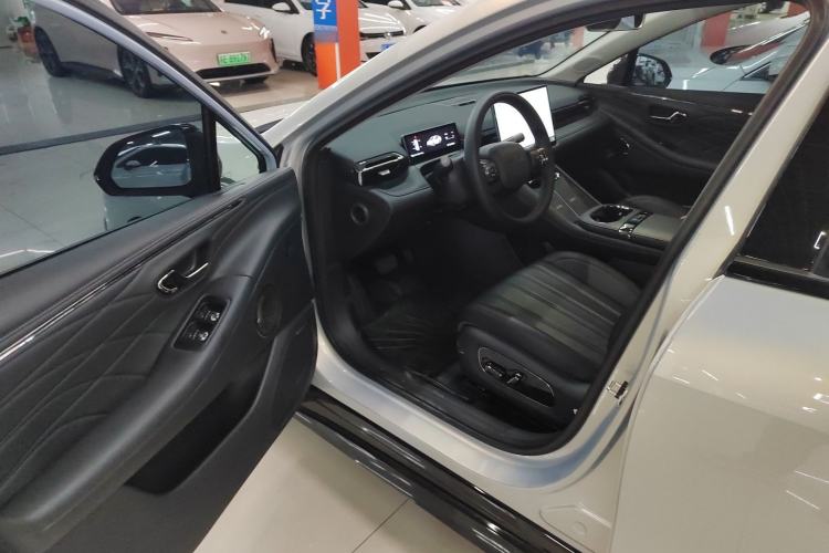 Used AION RT 2025 650 Zhijihao Edition
