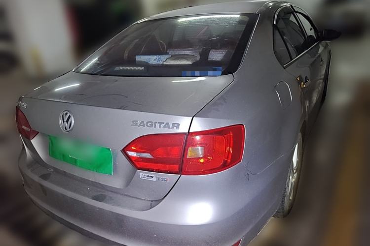 Used Volkswagen Sagitar 2012 1.4TSI Automatic Fashion Edition
