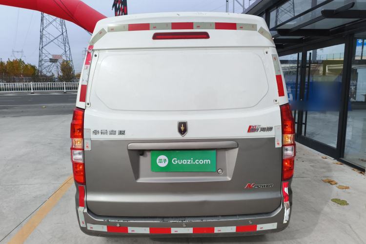 Used Jinbei New Hiace X30L 2019 1.5L Van Wealth Edition China VI SWC15M
