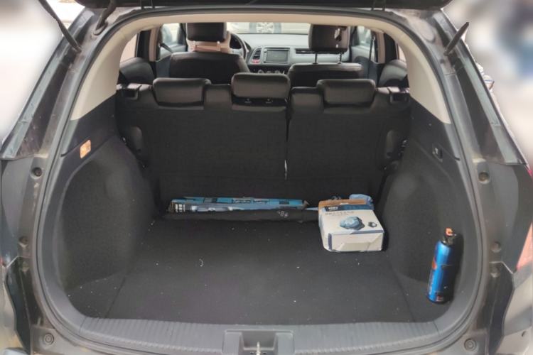 Used Honda Vezel 2015 1.5L CVT two-wheel drive Comfort trim
