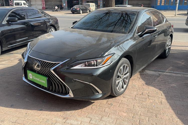 Used Lexus ES 2020 200 Excellence Edition