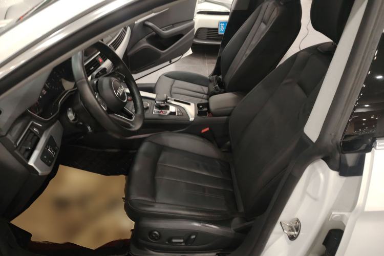 Used Audi A5 2017 Sportback 40 TFSI Fashion Model
