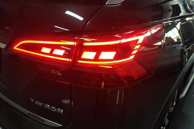 Used Volkswagen Tayron 2019 330TSI Two-Wheel Drive Luxury Model China VI Standard
