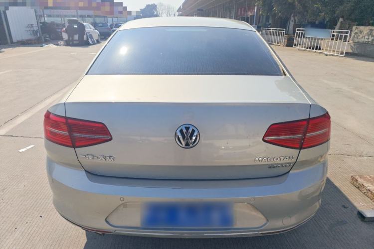 Used Volkswagen Magotan 2017 330TSI DSG Leading Model