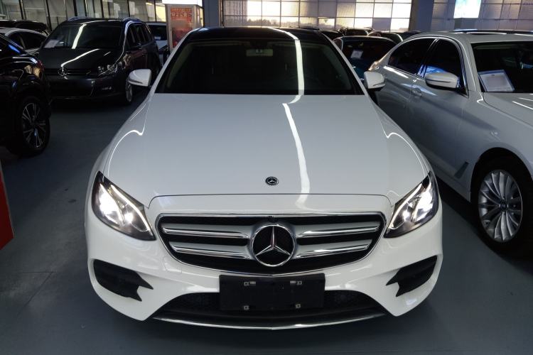 Used Mercedes-Benz E-Class 2019 E 300 L Sporty and Stylish Model
