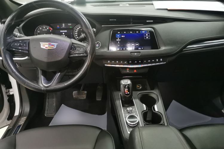 Used Cadillac XT4 2018 28T Two-Wheel Drive Tech Version
