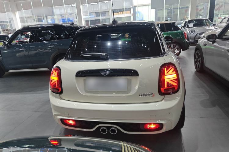 Used  MINI 2019 2.0T COOPER S Artist Five-Door Edition
