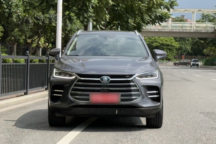 Used BYD Tang New Energy 2018 DM 2.0T All-Wheel Drive Smart Connect Elite 7-Seater China V Emission Standard
