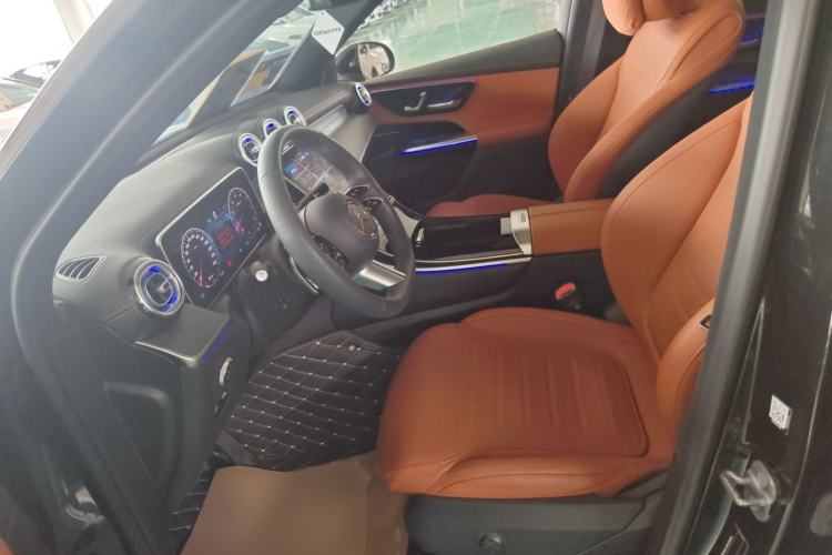 Used Mercedes-Benz GLC 2024 GLC 260 L 4MATIC Luxury Model 5 Seats