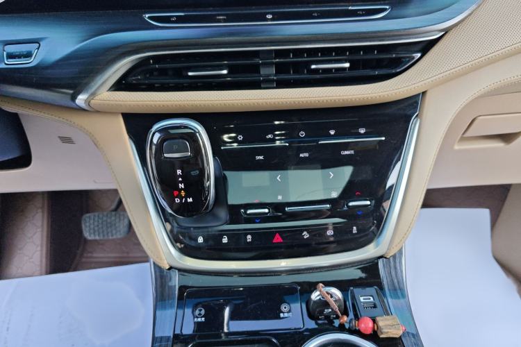 Used Buick GL8 2020 ES Land Cruiser 653T Luxury Model
