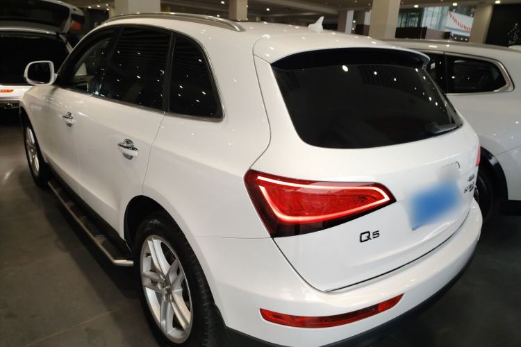 Used Audi Q5 2017 40 TFSI Comfort Model
