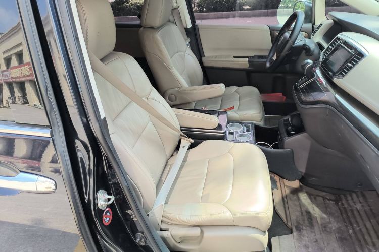 Used Honda Odyssey 2015 Revised 2.4L Luxury Edition
