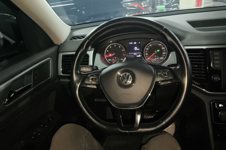 Used Volkswagen Teramont 2017 330TSI Two-Wheel-Drive Luxury Edition