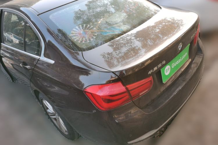 Used BMW 3 Series 2016 320Li Ambition Model
