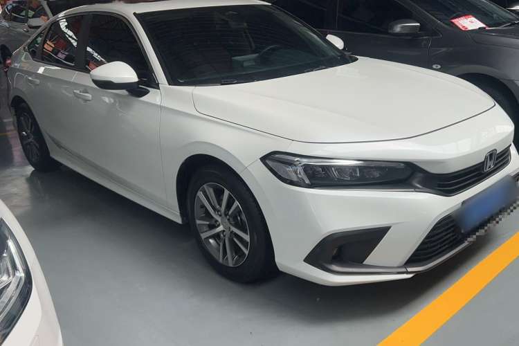 Used Honda Civic 2023 240TURBO CVT Dynamic Edition
