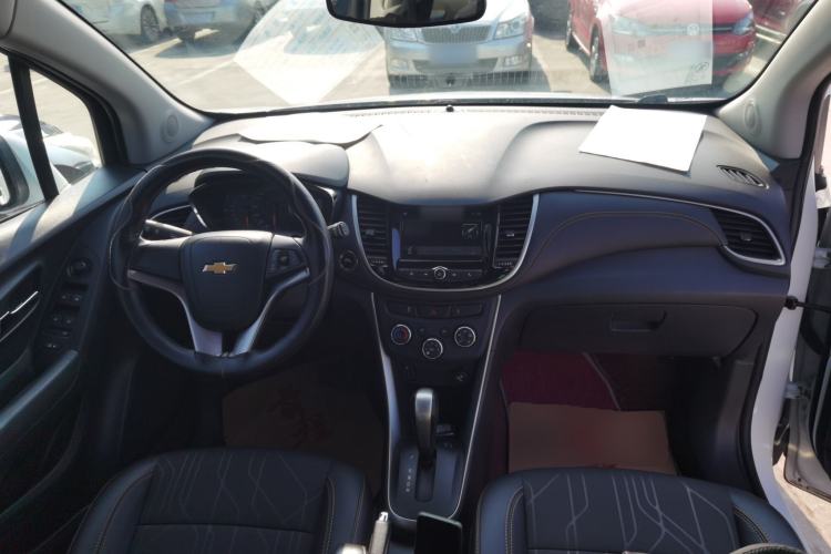 Used Chevrolet Trax 2018 330T Automatic Two-Wheel Drive Luxury Model
