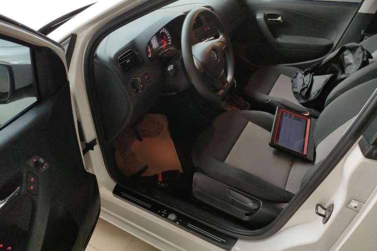 Used Volkswagen Polo 2016 1.4L Automatic Trendy Model
