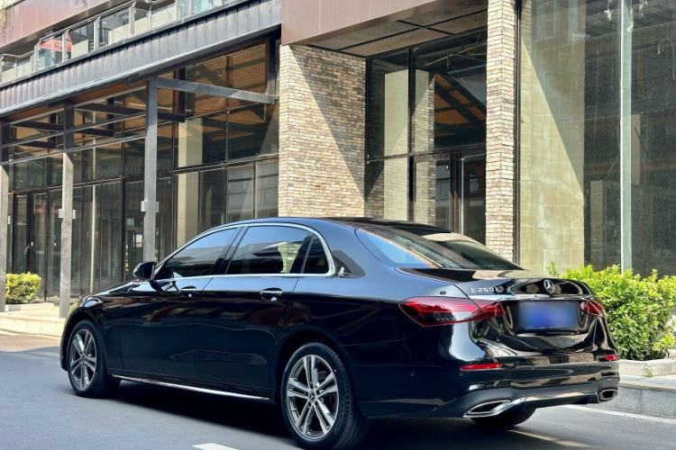 Used Mercedes-Benz E-Class 2021 Facelift E 260 L Sport Edition
