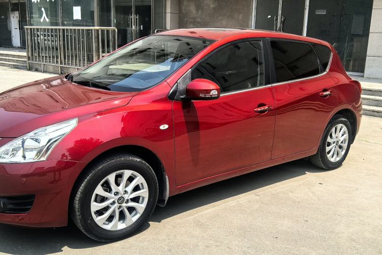 Used Nissan Tiida 2011 1.6L CVT Smart Version
