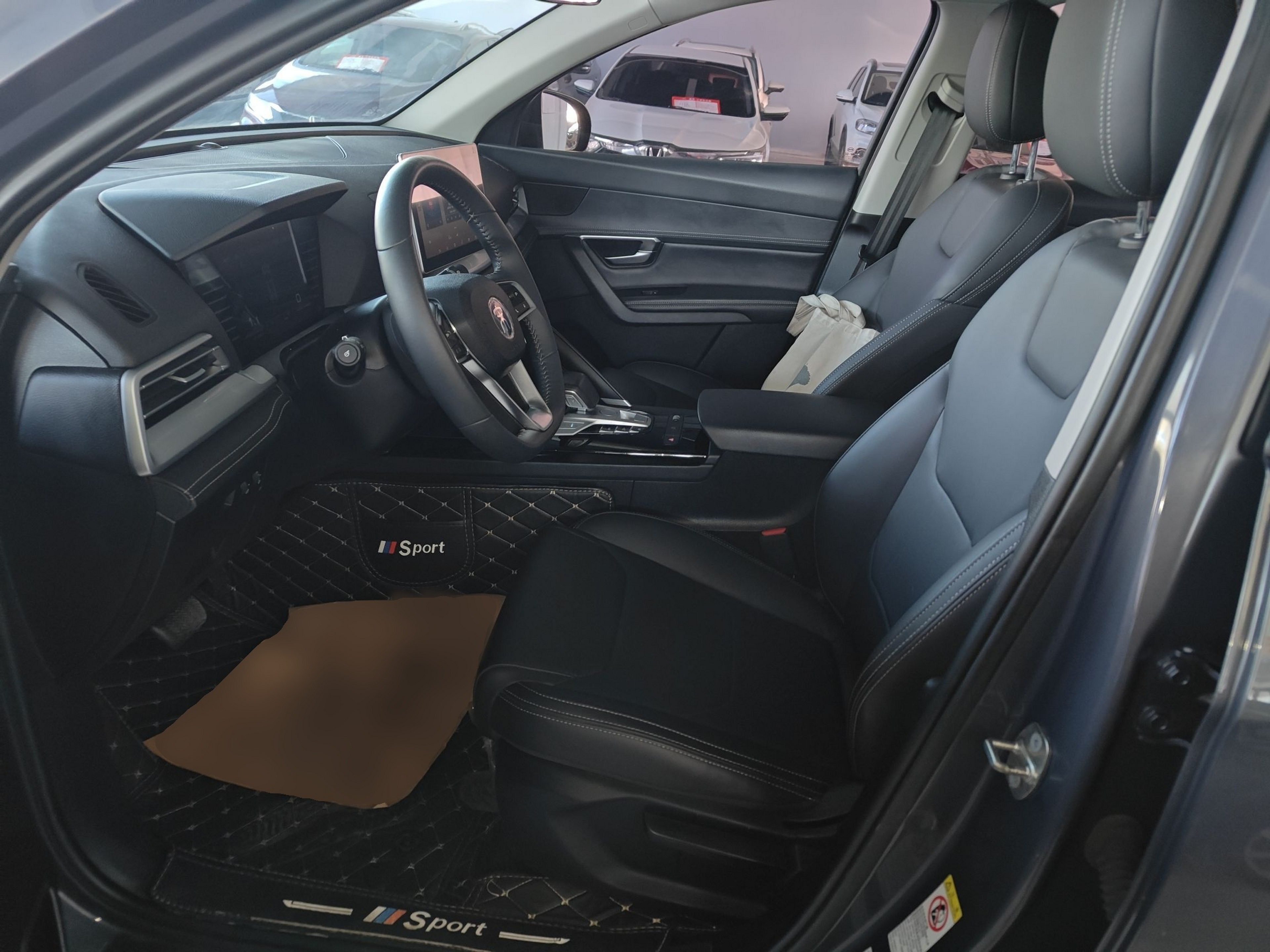 Переднее сиденье в автомобиле